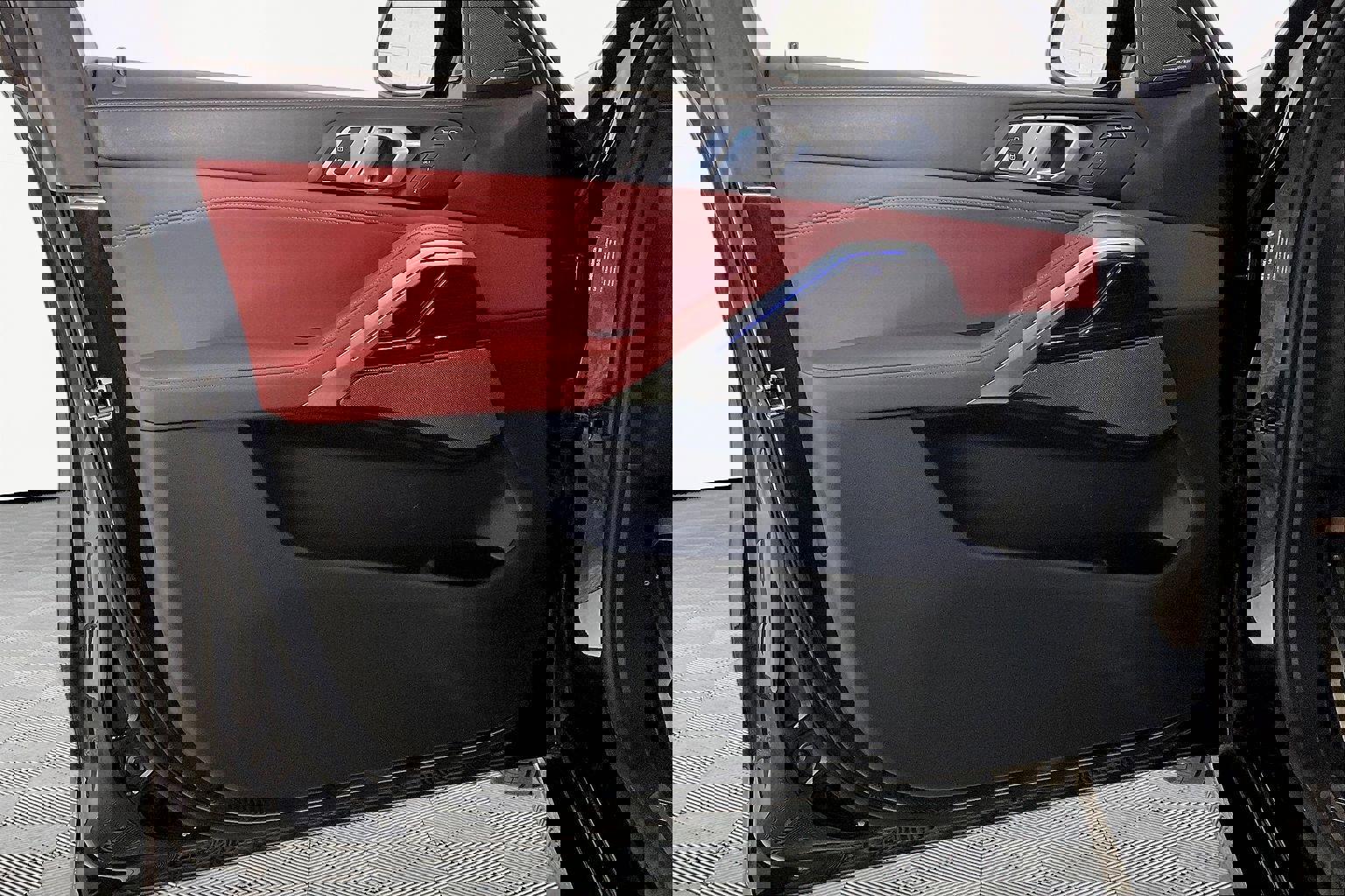 Certified 2024 BMW X6 xDrive40i w/ Premium Package image 23