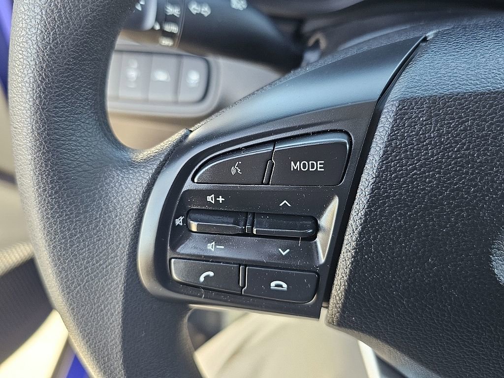 Used 2022 Hyundai Venue SE FWD image 28