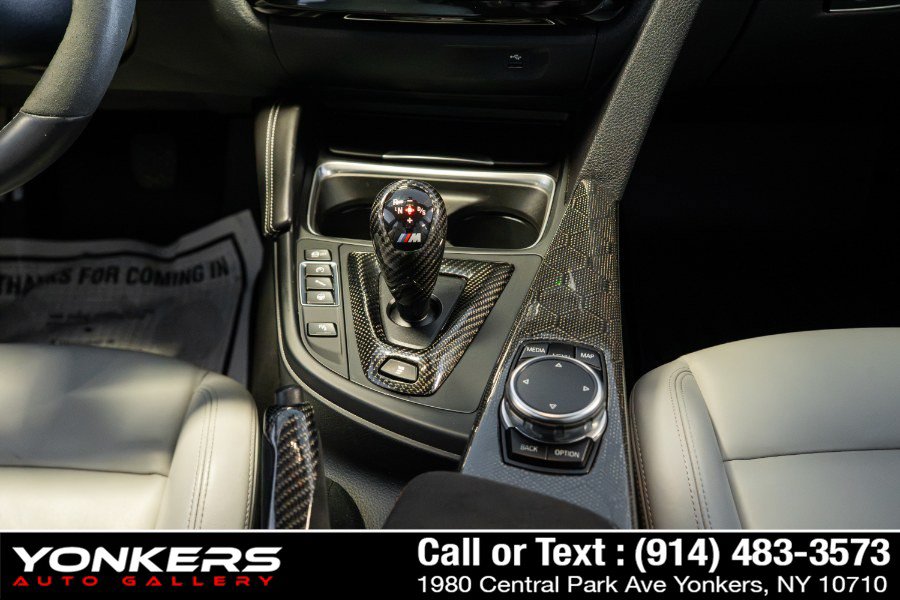 Used 2017 BMW M3 RWD image 48