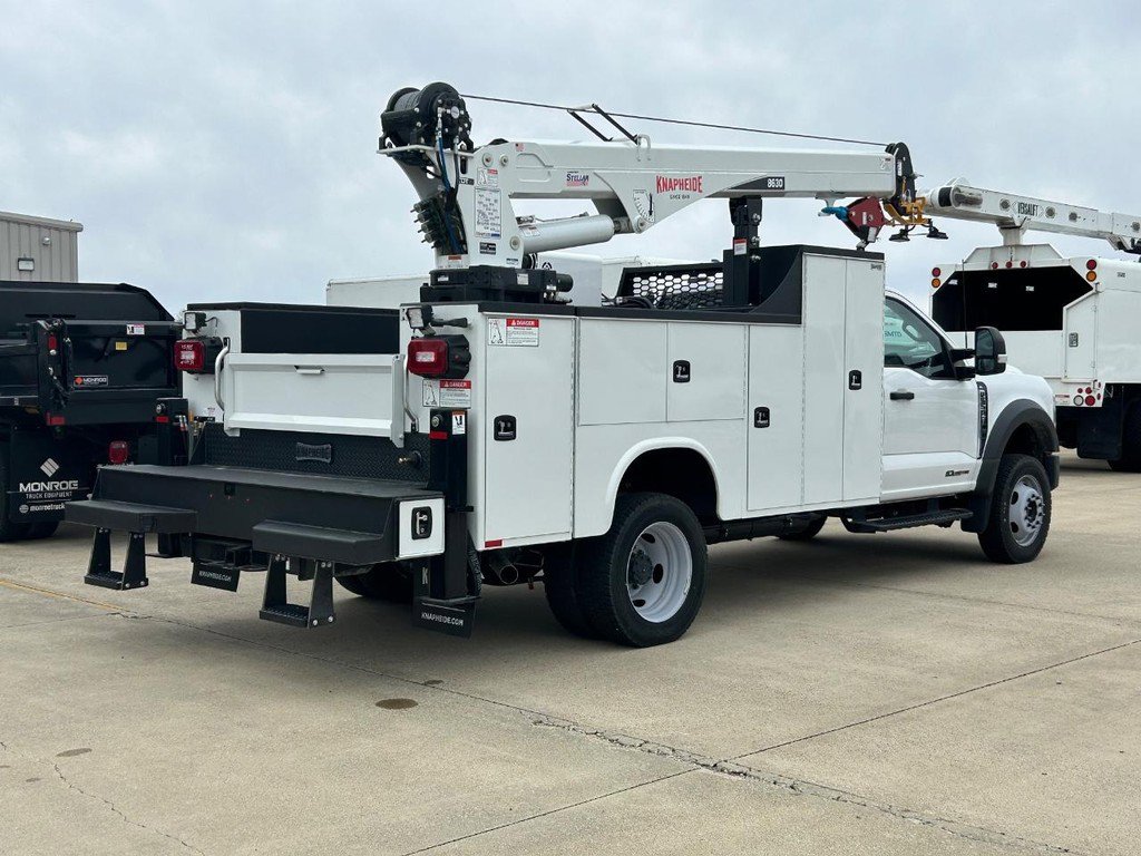 New 2024 Ford F550 4x4 Regular Cab Super Duty image 10