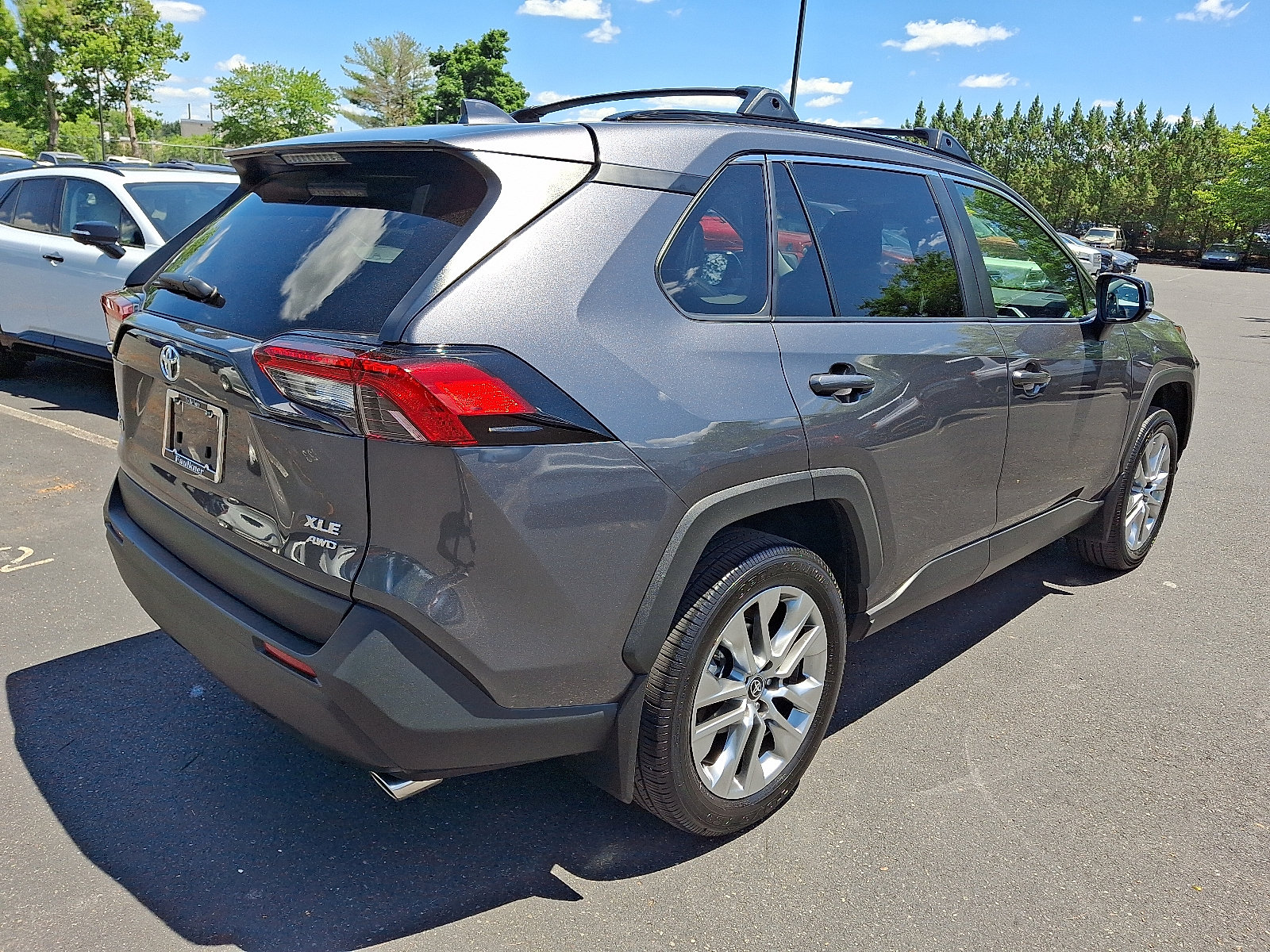 Used 2025 Toyota RAV4 XLE Premium w/ Weather Package AWD/4WD image 6