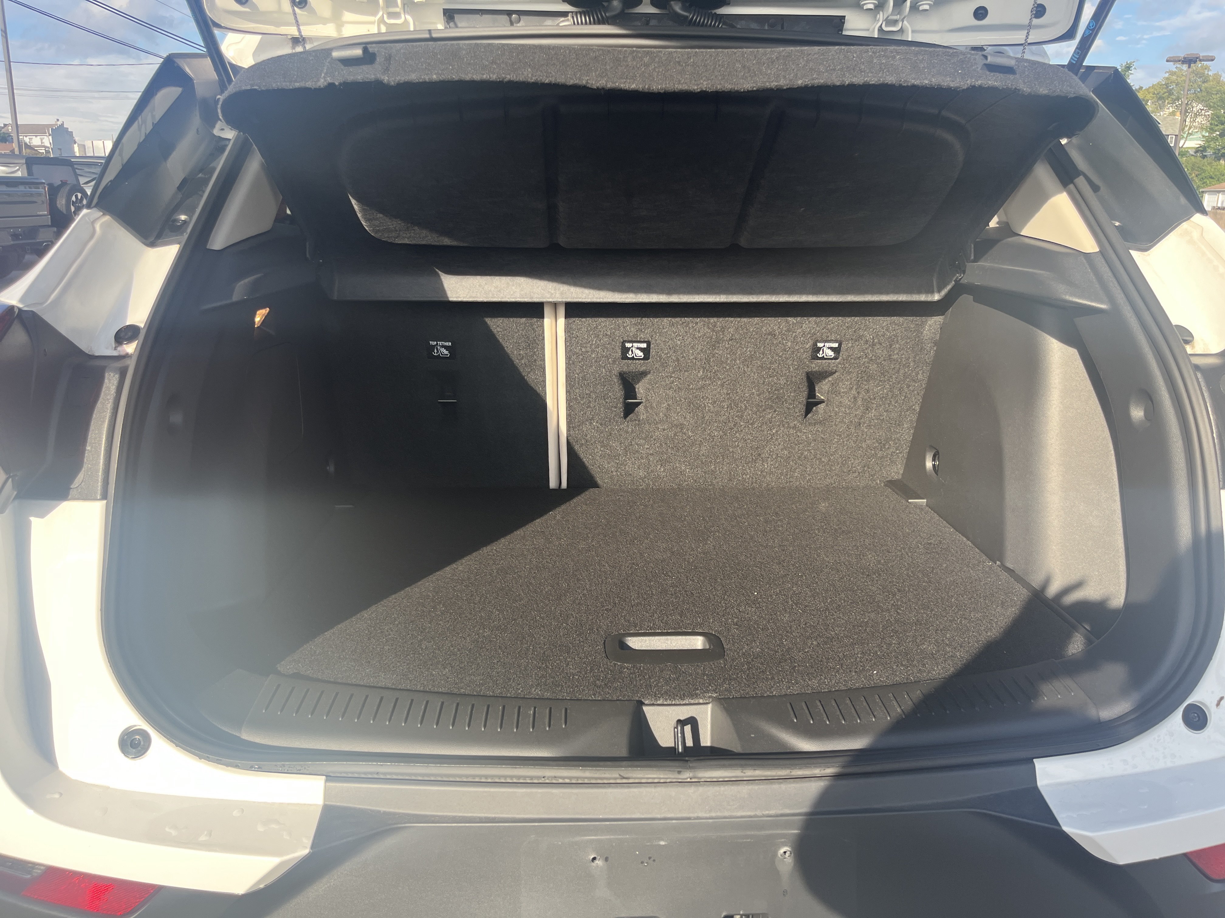 Used 2023 Buick Encore GX Select w/ Safety Package II AWD/4WD image 17