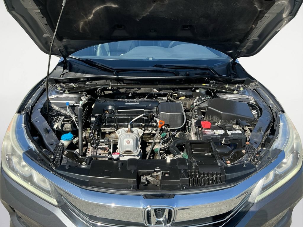 Used 2017 Honda Accord Sport Special Edition image 19