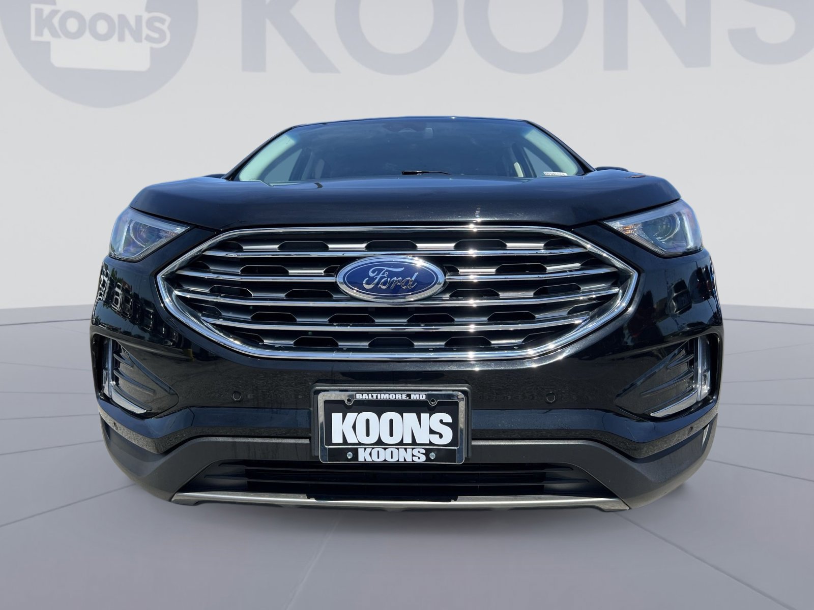 Used 2023 Ford Edge Titanium w/ Cargo Accessory Package AWD/4WD image 19