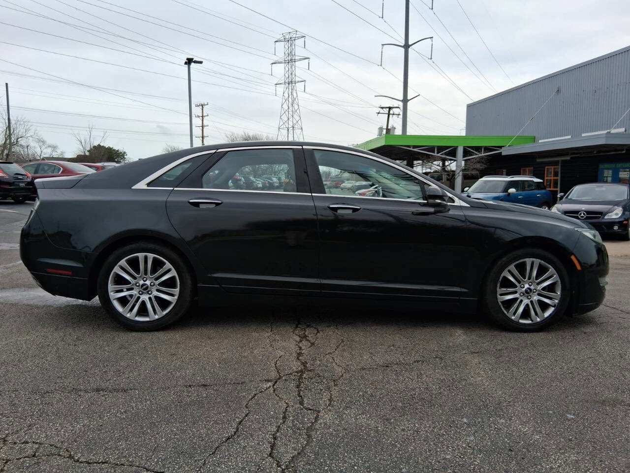 Used 2013 Lincoln MKZ image 5
