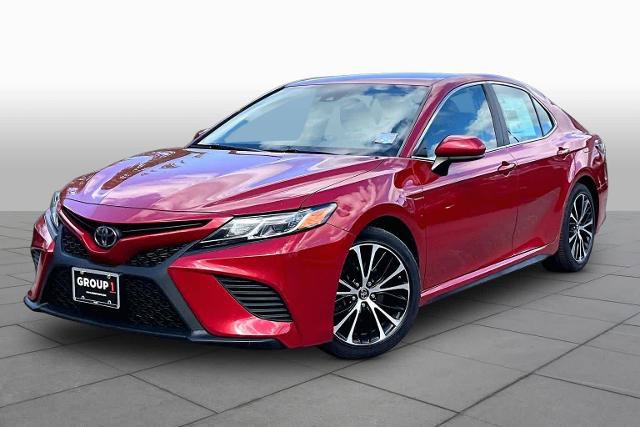 Used 2019 Toyota Camry SE FWD image 1