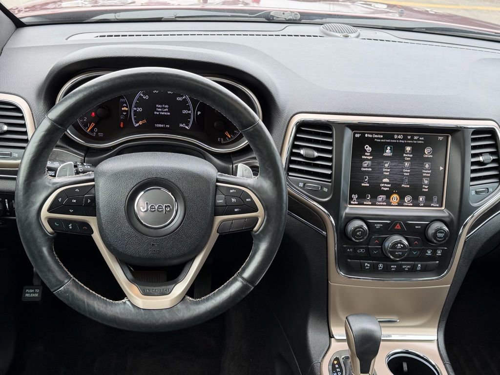 Used 2017 Jeep Grand Cherokee Limited w/ Luxury Group II image 14