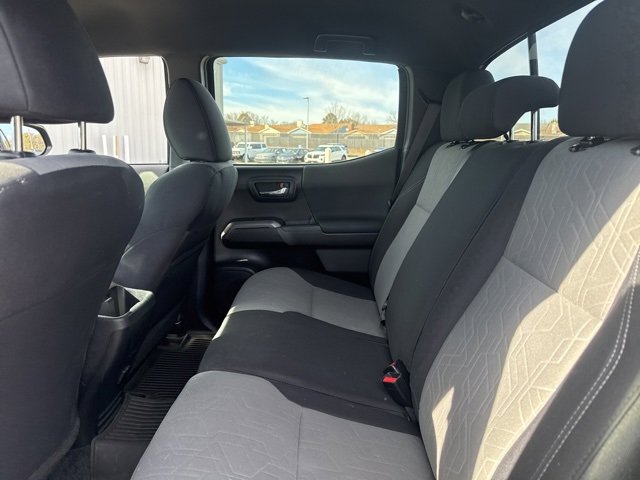 Used 2021 Toyota Tacoma TRD Sport w/ Technology Package image 10