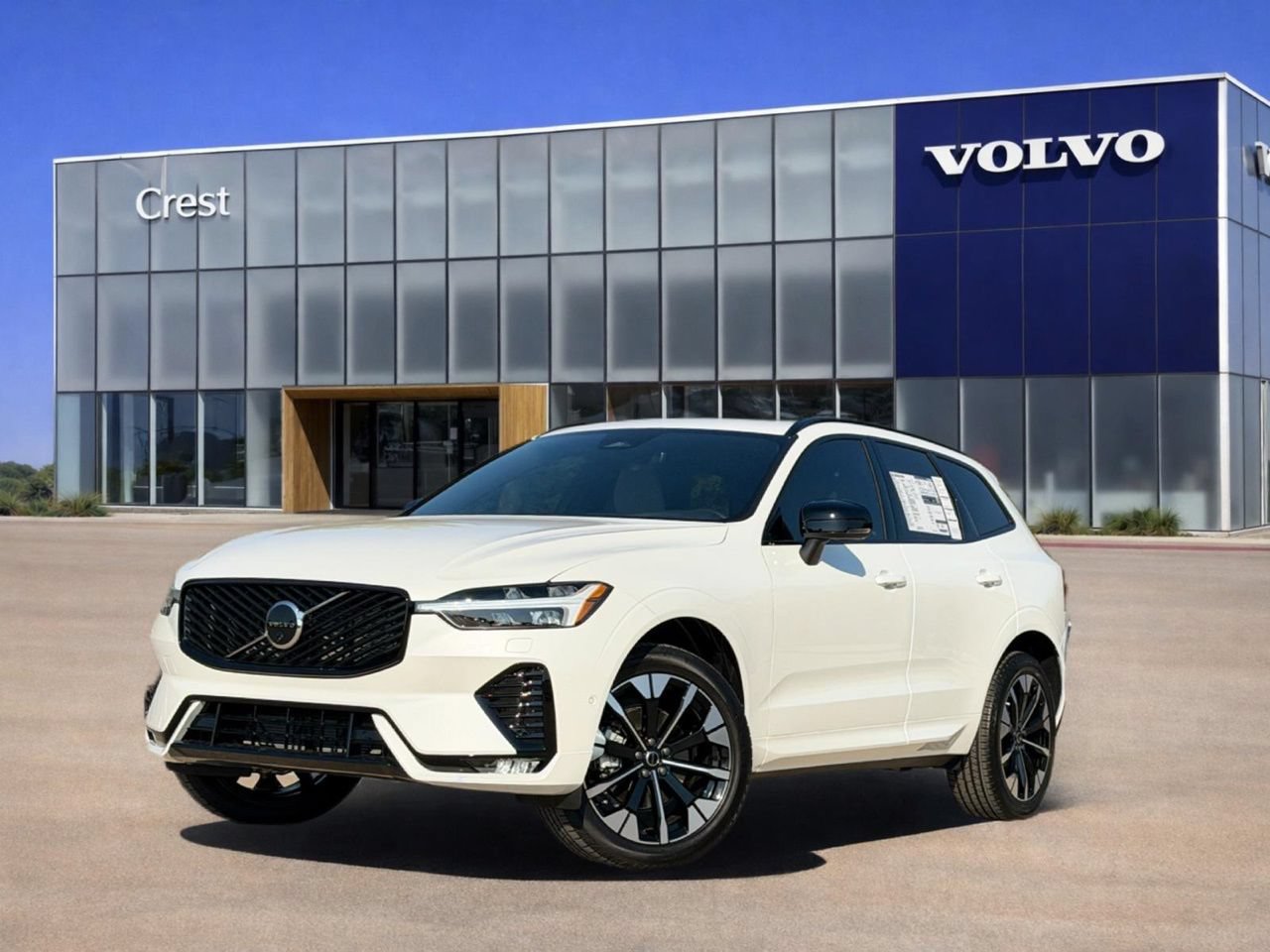 New 2027 Volvo XC60 B5 Plus AWD/4WD image 1
