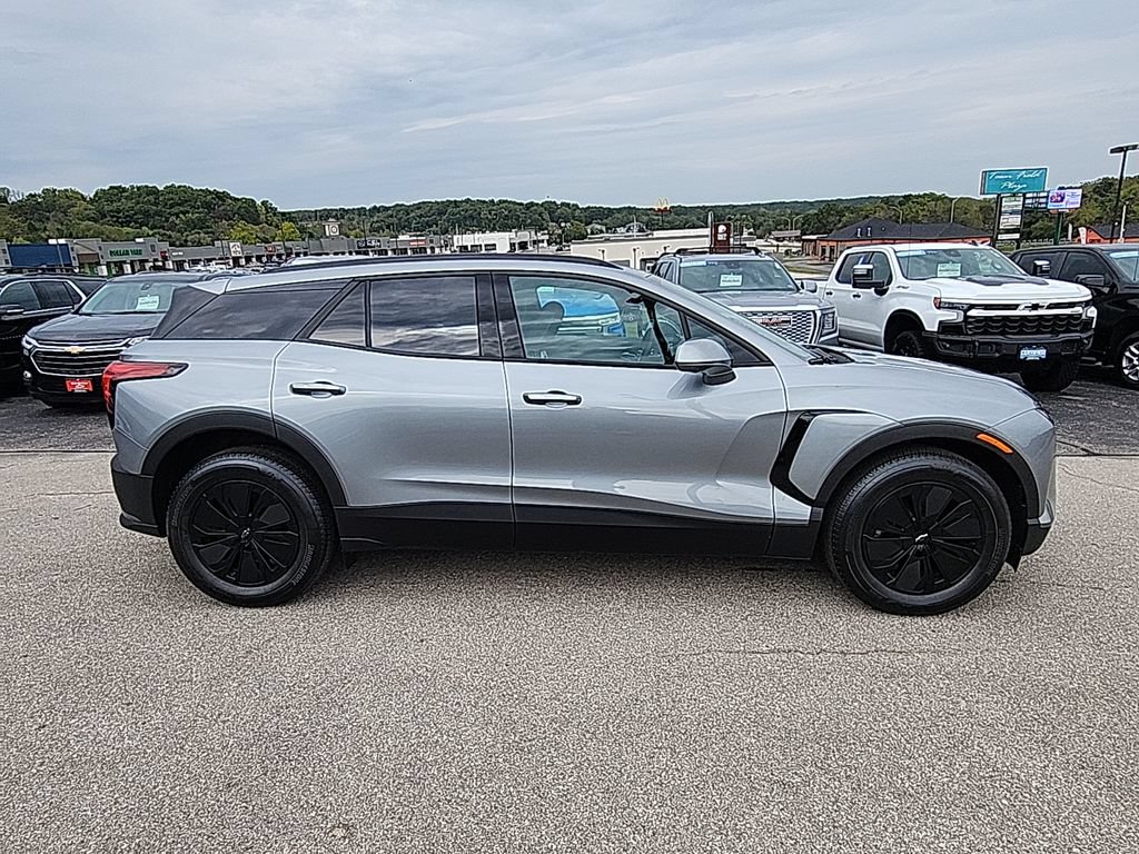 New 2026 Chevrolet Blazer EV LT AWD/4WD image 9