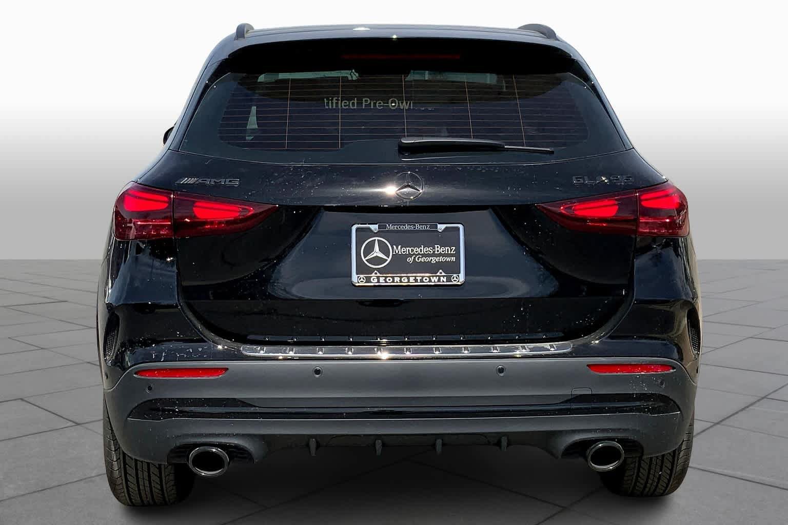 Used 2025 Mercedes-Benz GLA 35 AMG 4MATIC image 5