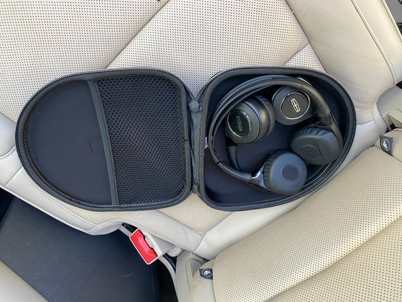 Used 2019 Lincoln Navigator Reserve AWD/4WD image 67