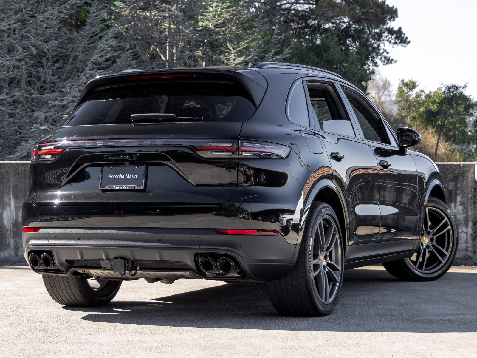 Certified 2023 Porsche Cayenne S Platinum AWD/4WD image 11