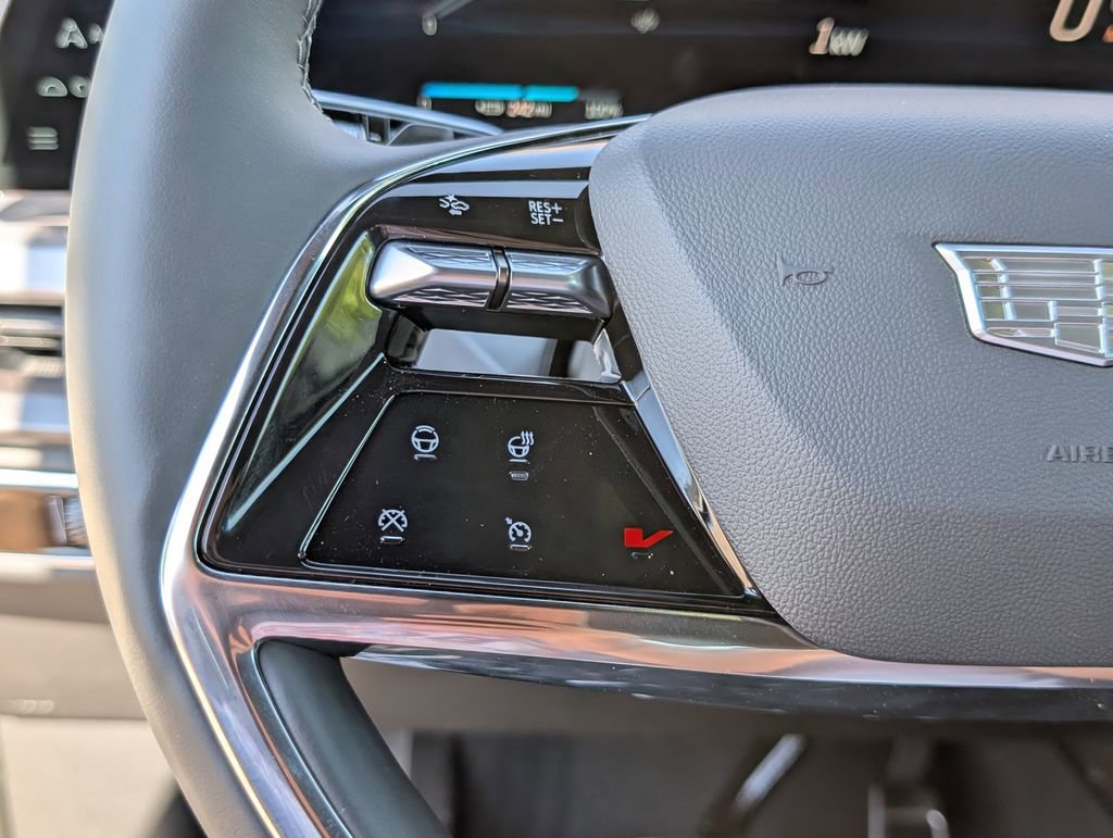 New 2026 Cadillac Vistiq Sport AWD/4WD image 22