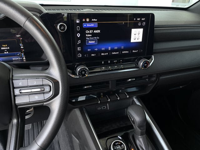 Used 2023 Chevrolet Colorado Trail Boss w/ Technology Package AWD/4WD image 15