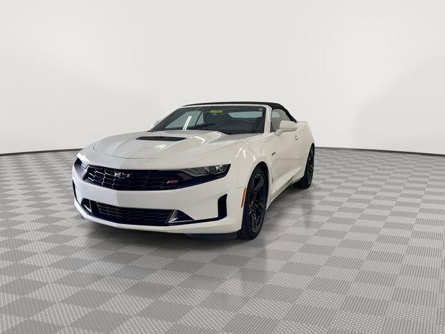 Certified 2023 Chevrolet Camaro LT w/ RS Package image 5