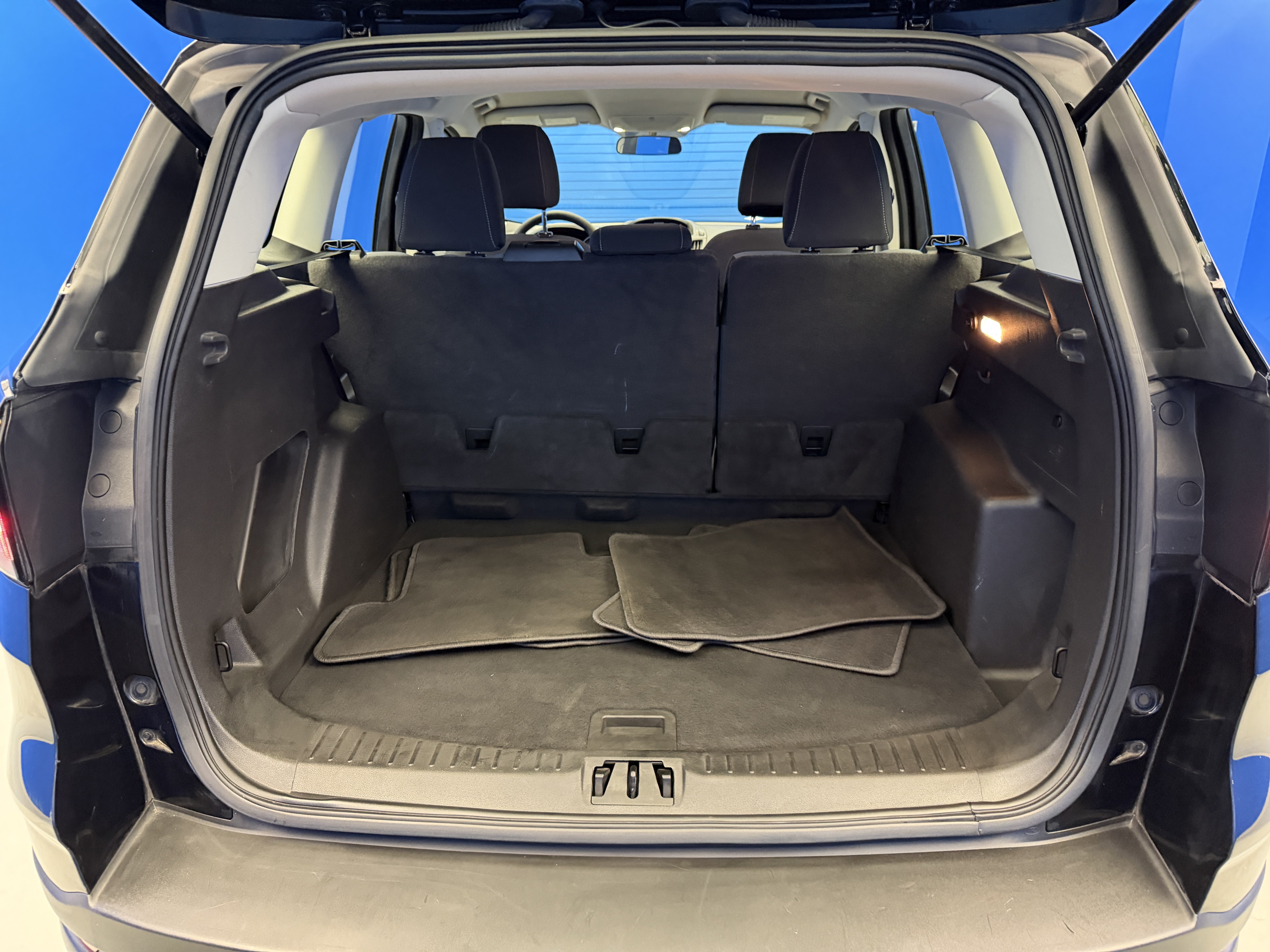 Used 2017 Ford Escape S FWD image 25