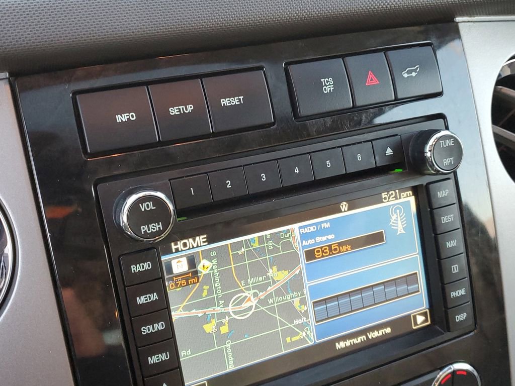 Used 2013 Ford Expedition Limited image 17