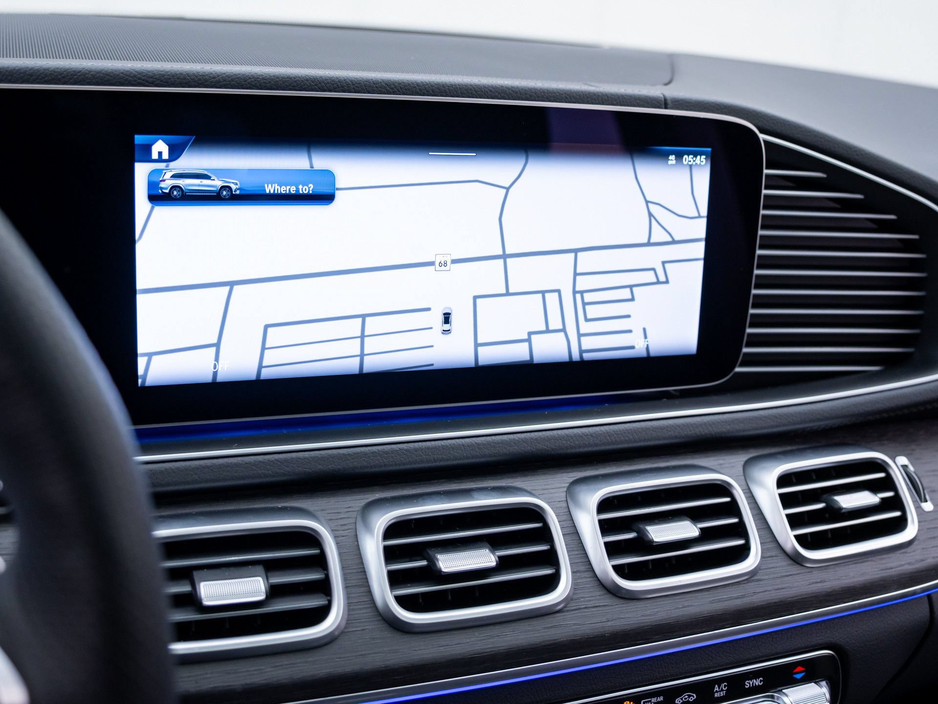 New 2026 Mercedes-Benz GLS 450 4MATIC image 28