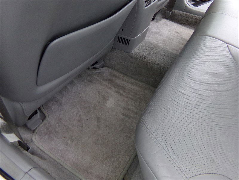 Used 2005 Lexus ES 330 Sedan image 39