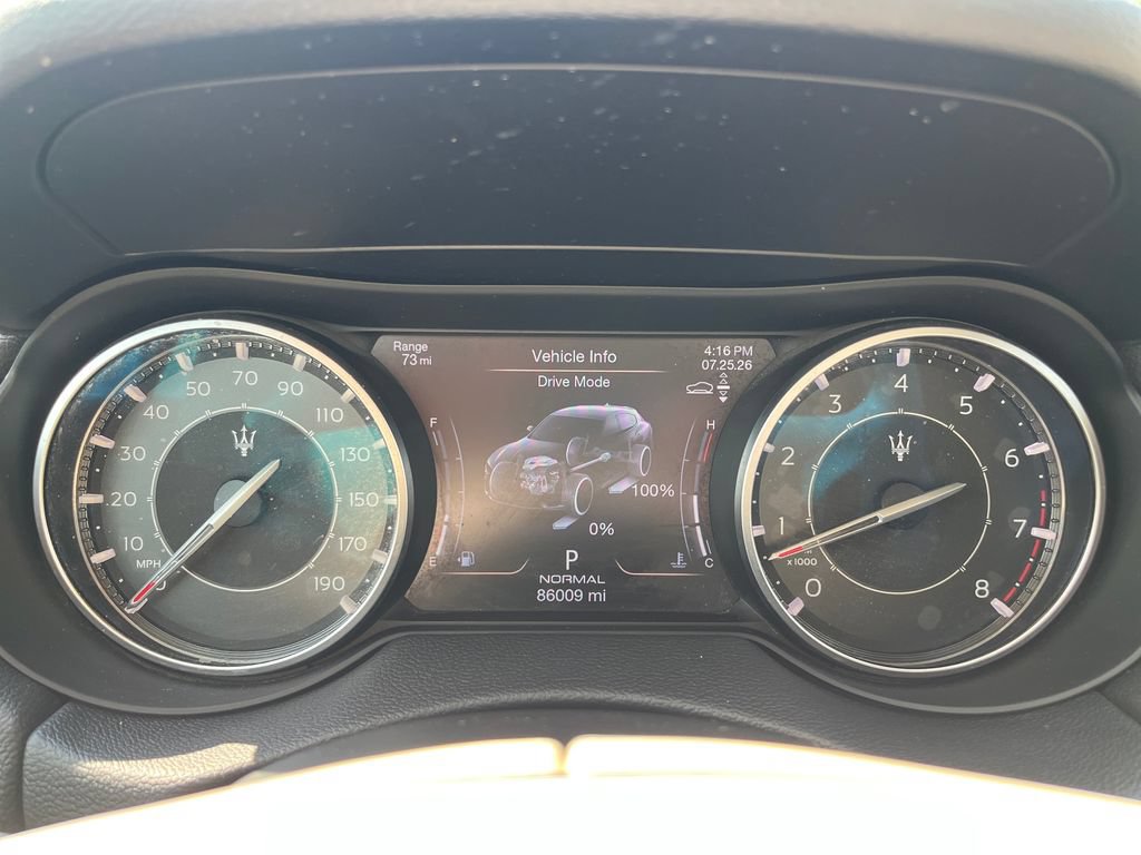 Used 2022 Maserati Levante GT AWD/4WD image 18