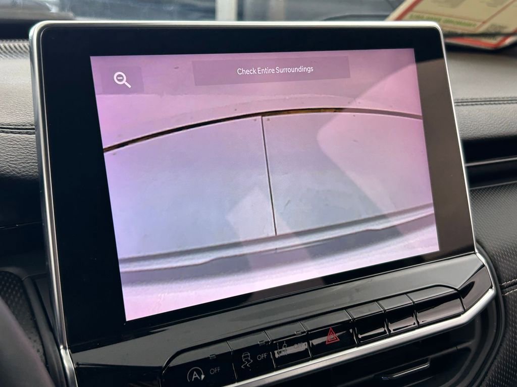 Used 2022 Jeep Compass Latitude FWD image 21