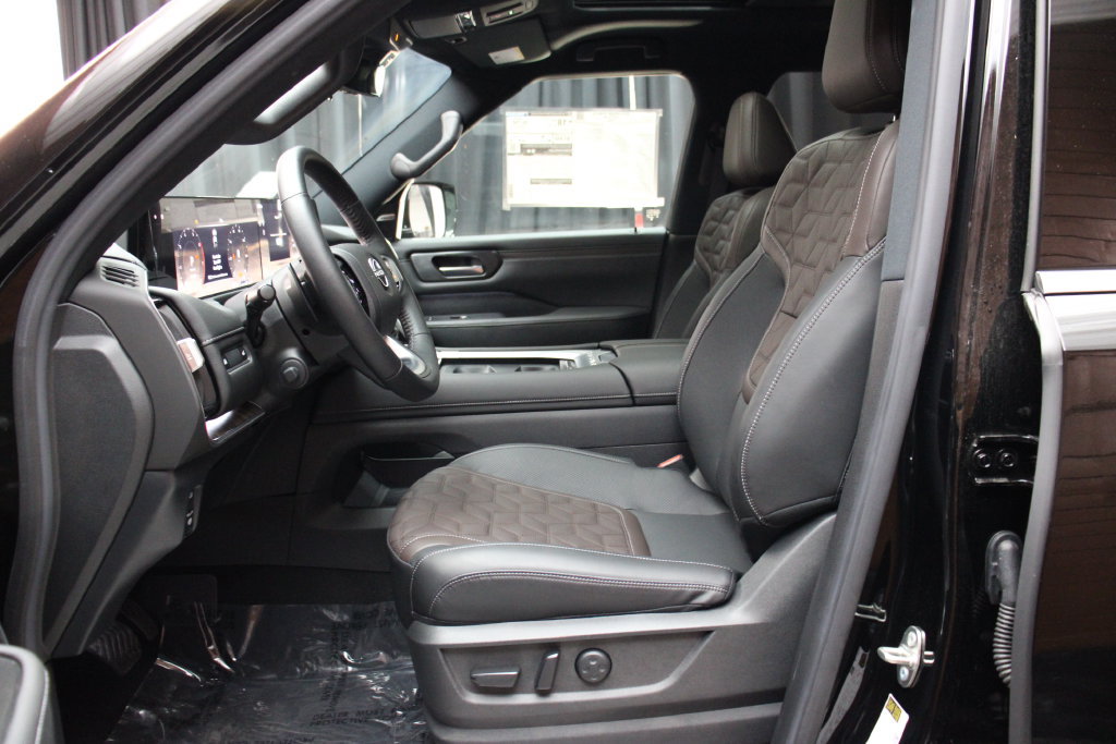 New 2026 Nissan Armada Platinum w/ Convenience Package RWD image 24