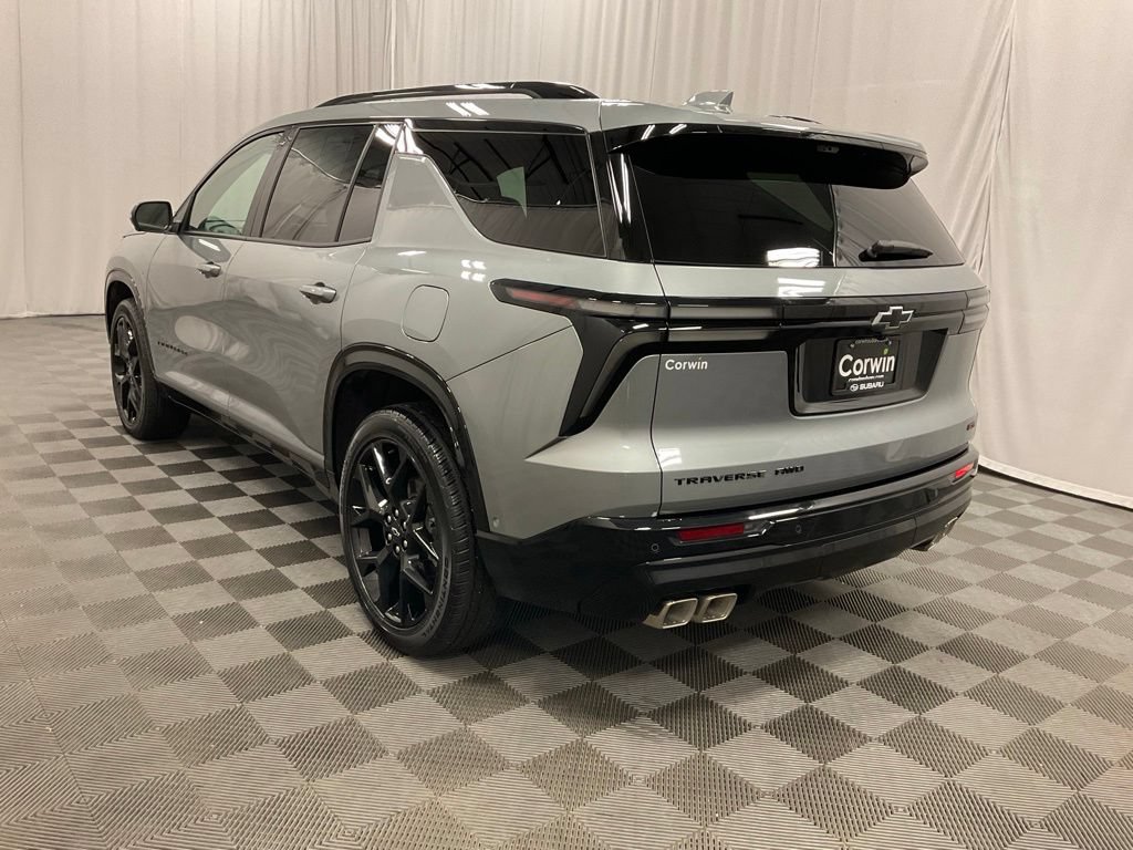 Used 2026 Chevrolet Traverse RS AWD/4WD image 8