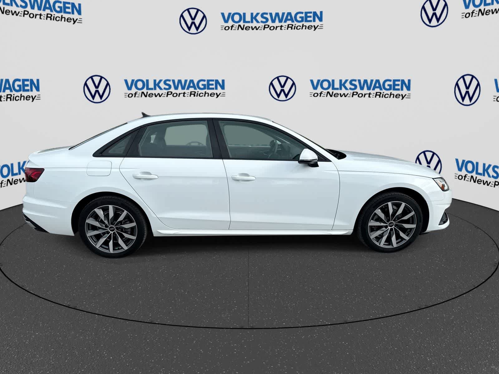 Used 2023 Audi A4 2.0T Premium Plus AWD/4WD image 15