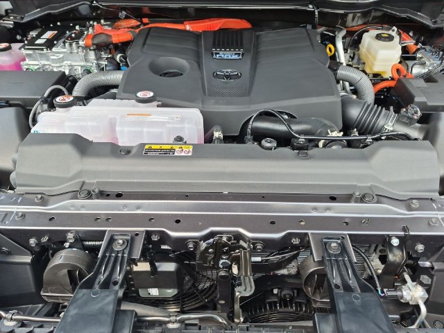 New 2026 Toyota Sequoia Limited w/ TRD Off-Road Package AWD/4WD image 31