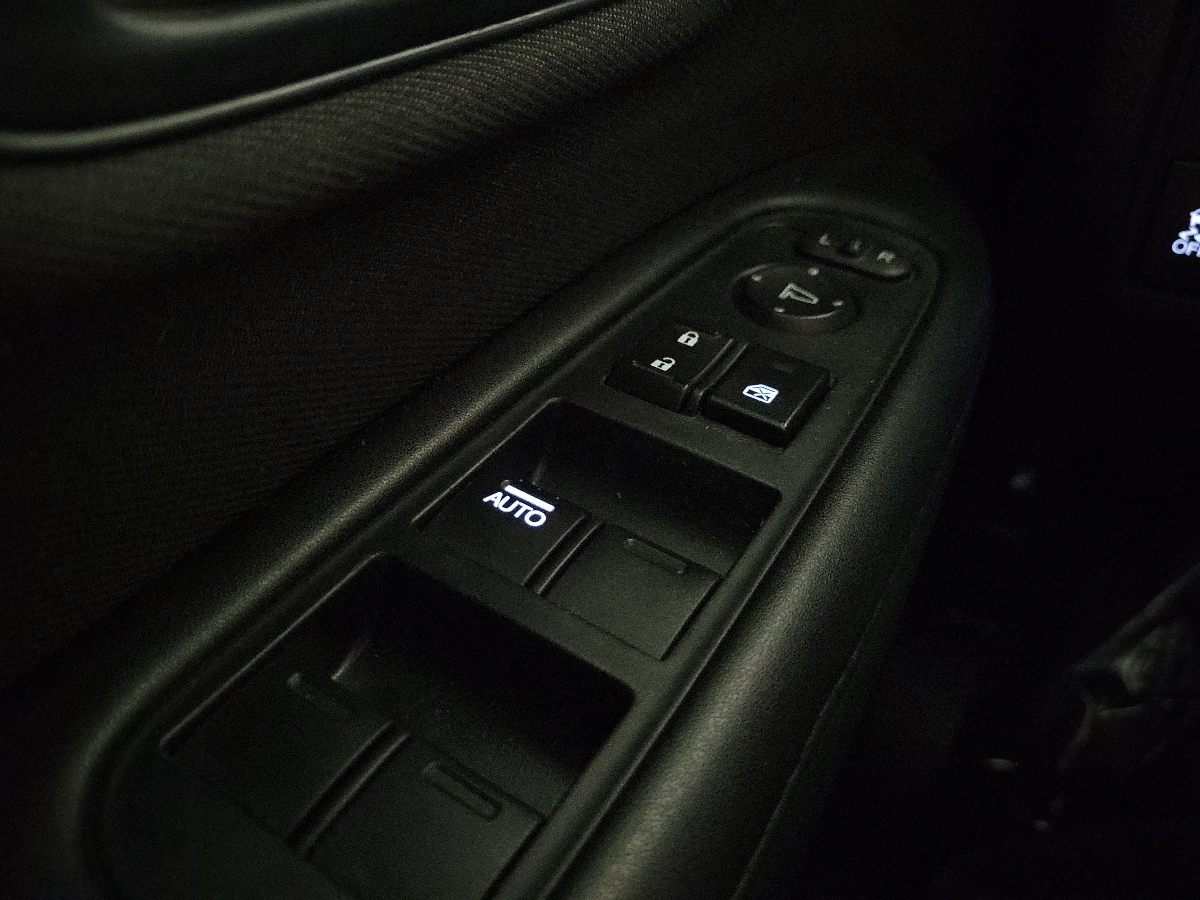 Used 2022 Honda HR-V Sport image 22