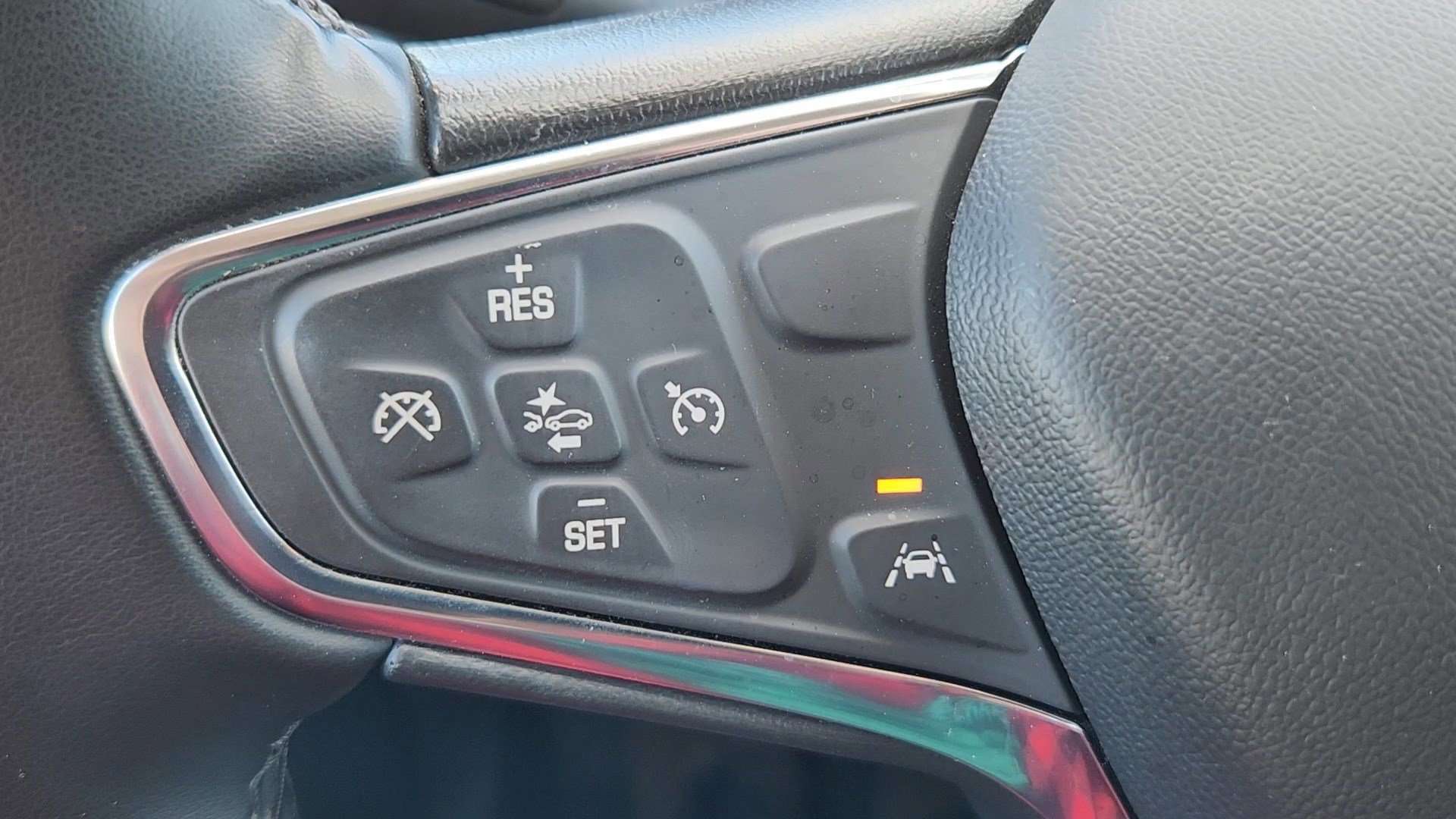 Used 2024 Chevrolet Equinox LT image 12