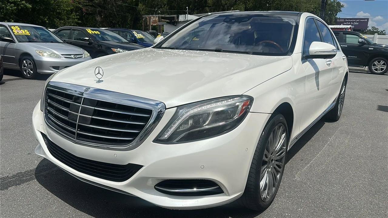 Used 2017 Mercedes-Benz S 550 Sedan image 2