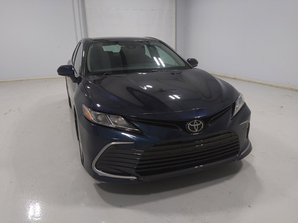 Used 2021 Toyota Camry LE FWD image 14
