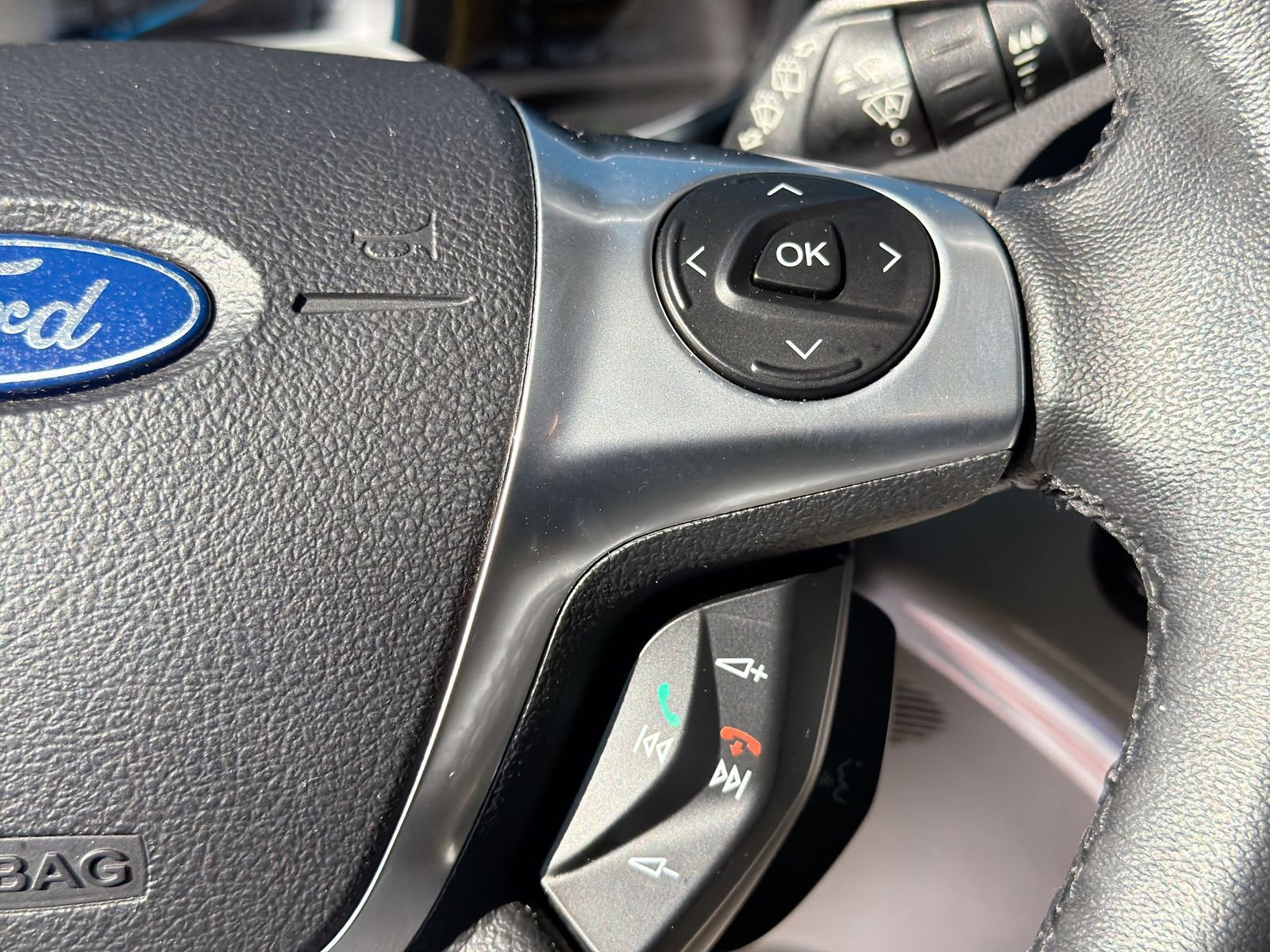 Used 2016 Ford C-MAX SEL w/ Equipment Group 302A FWD image 29