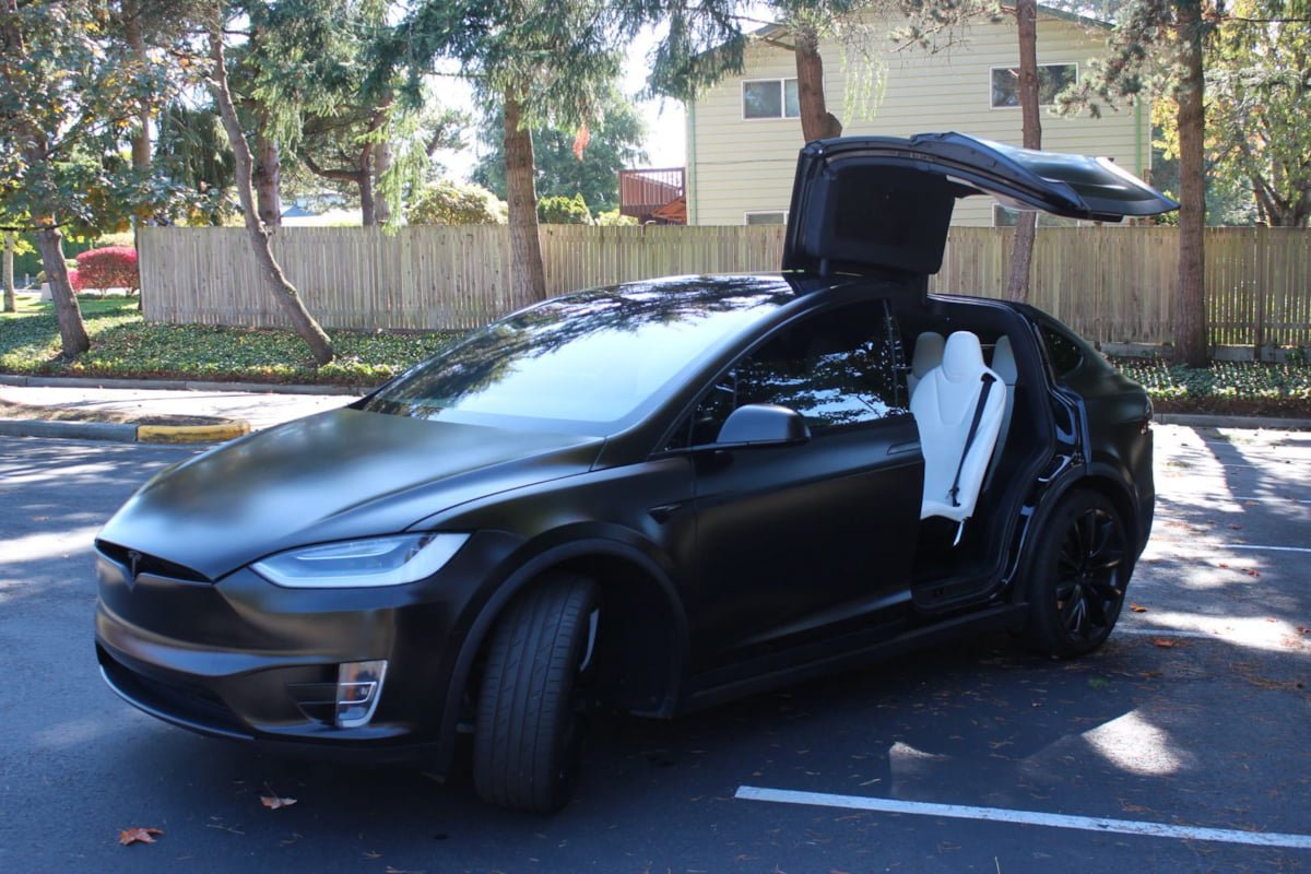 Used 2020 Tesla Model X Performance AWD/4WD image 33