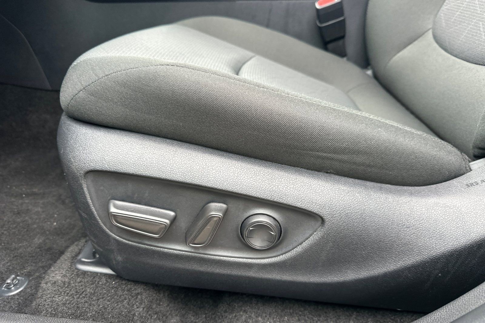 Certified 2025 Toyota RAV4 XLE image 14