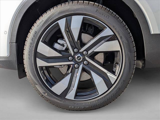 Certified 2026 Volvo XC40 B5 Ultra w/ Climate Package AWD/4WD image 25