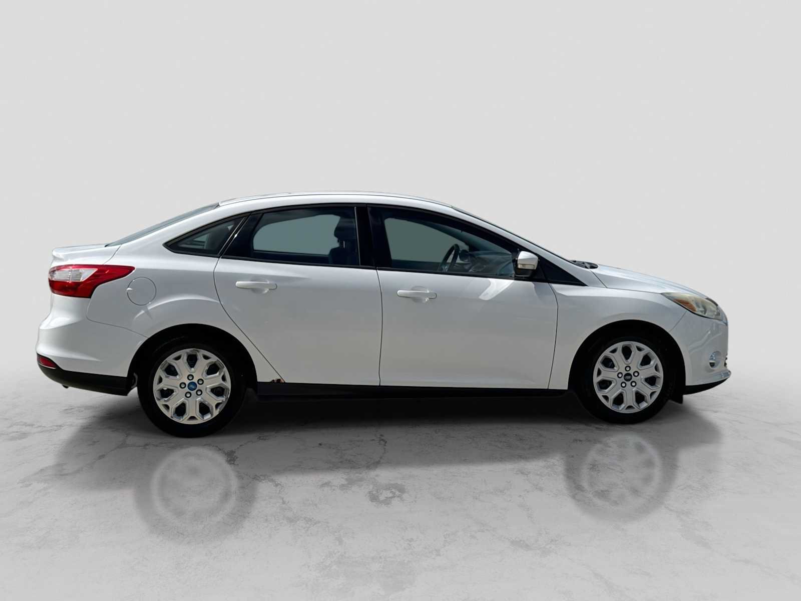 Used 2012 Ford Focus SE FWD image 7