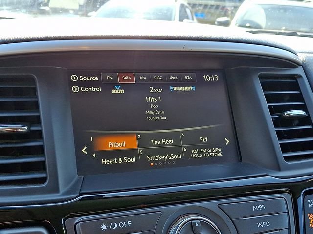Used 2020 Nissan Pathfinder S AWD/4WD image 17