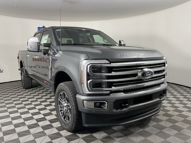 New 2025 Ford F250 Platinum w/ Platinum Plus Package