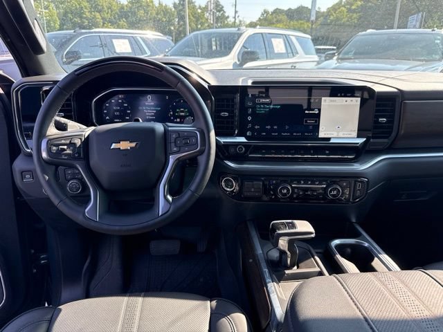 Used 2026 Chevrolet Silverado 1500 High Country AWD/4WD image 15