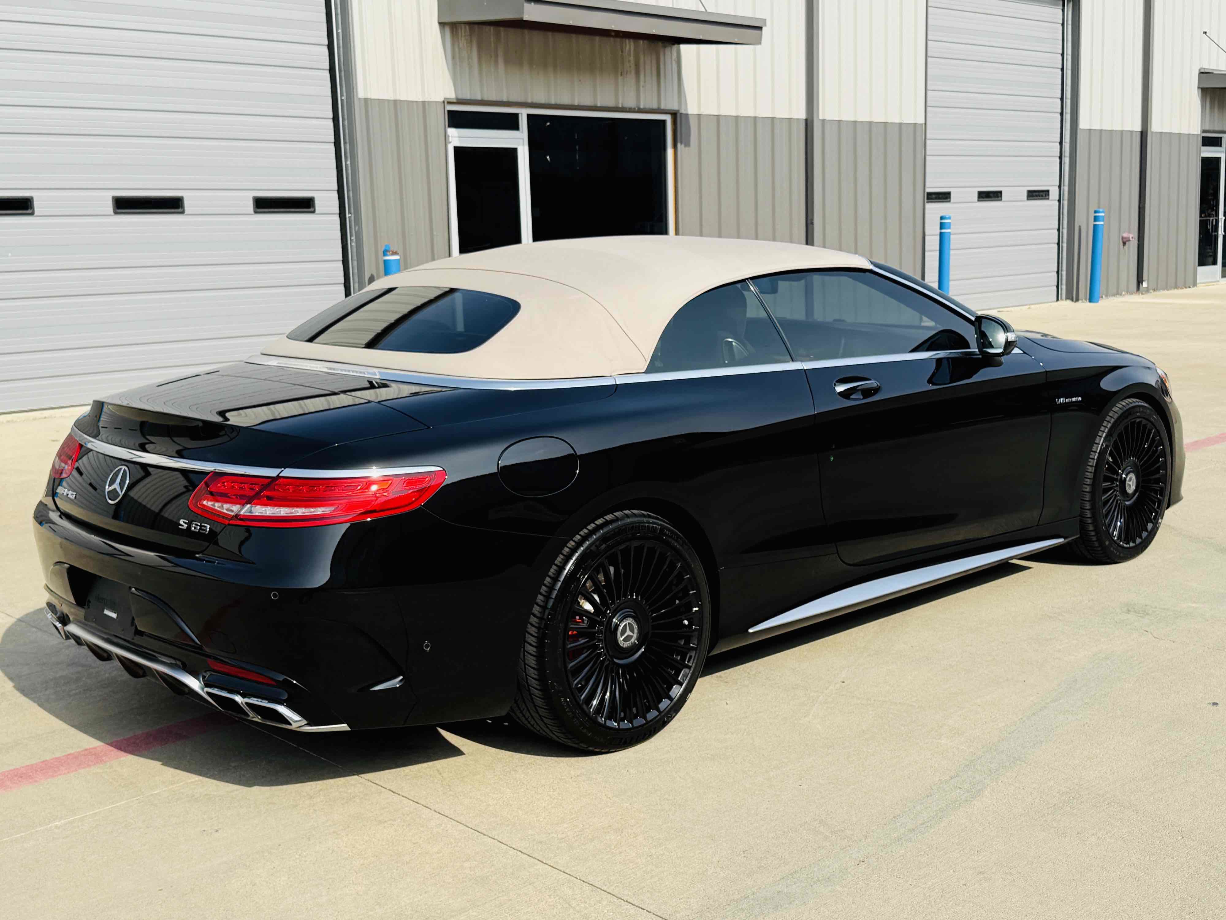 Used 2017 Mercedes-Benz S 63 AMG 4MATIC Cabriolet image 13