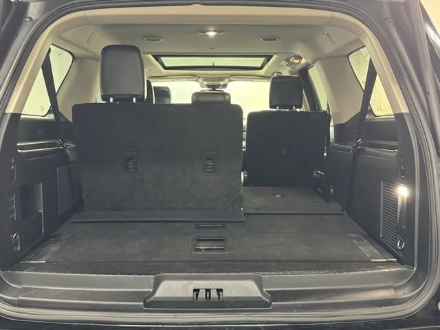 Used 2021 Ford Expedition Max Platinum AWD/4WD image 38