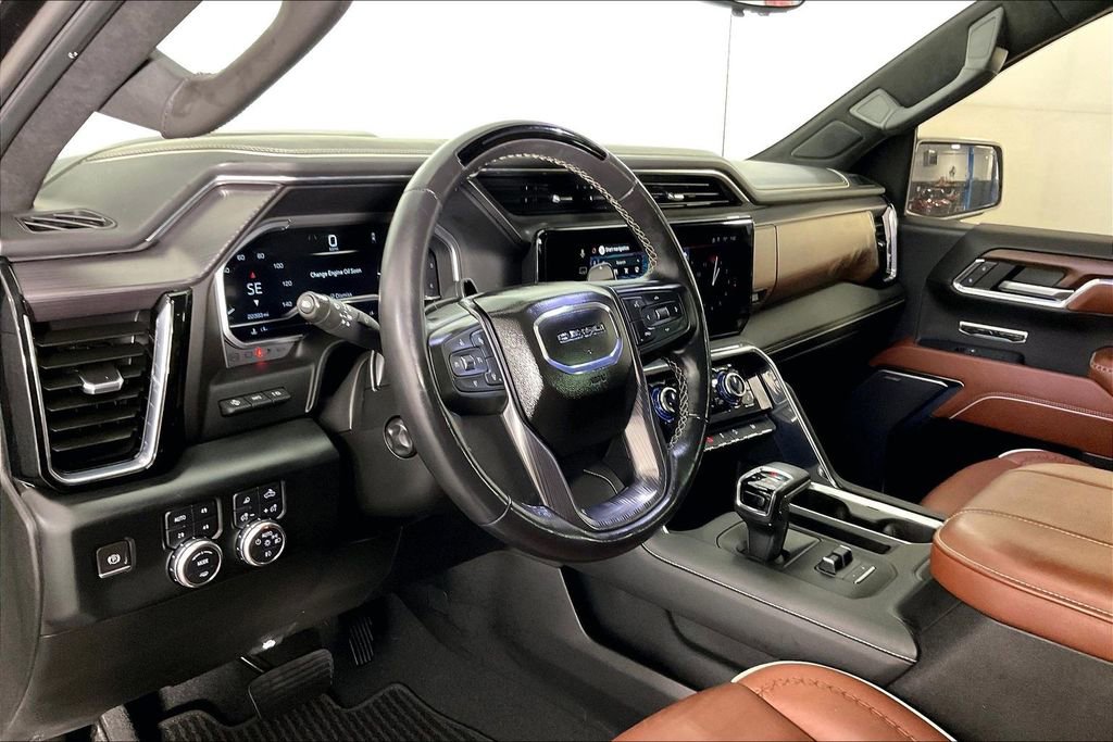 Used 2023 GMC Sierra 1500 Denali Ultimate AWD/4WD image 17
