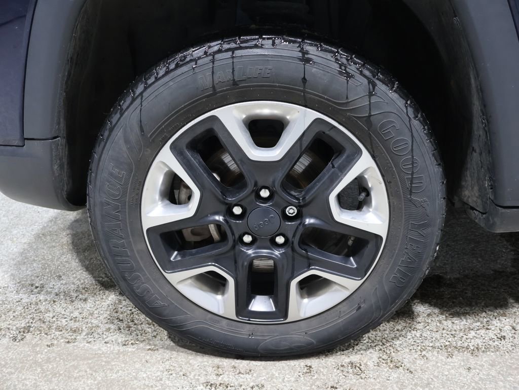 Used 2018 Jeep Compass Trailhawk w/ Leather Interior Group image 9