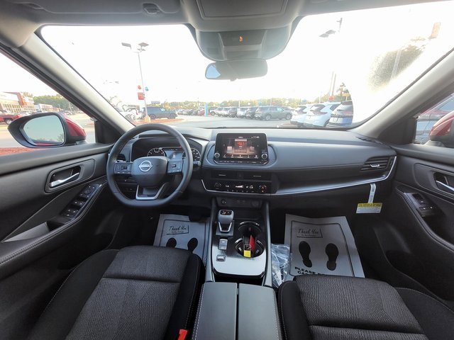 New 2026 Nissan Rogue SV image 15