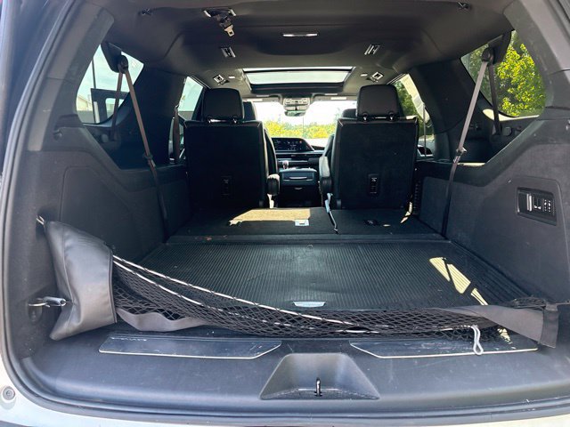 Used 2022 Cadillac Escalade ESV Sport w/ Touring Package AWD/4WD image 7