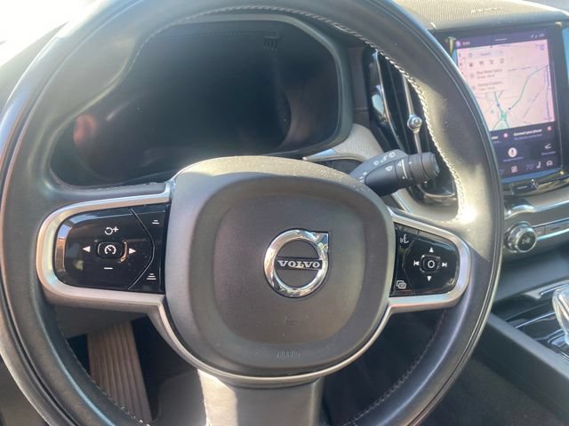 Used 2022 Volvo XC60 B6 Inscription w/ Advanced Package AWD/4WD image 17