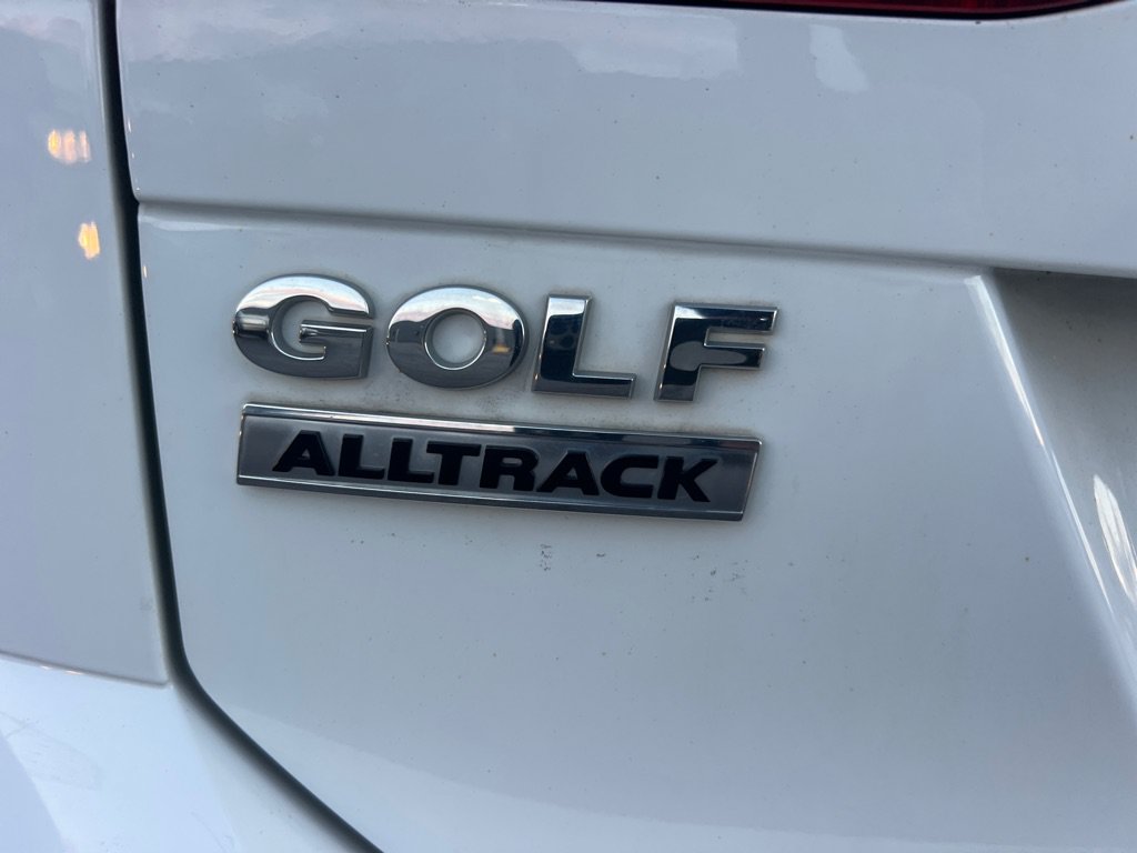 Used 2017 Volkswagen Golf Alltrack SEL AWD/4WD image 10